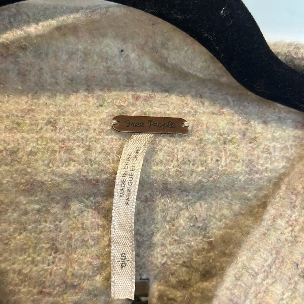 Free people sweater - Picture 2 of 3